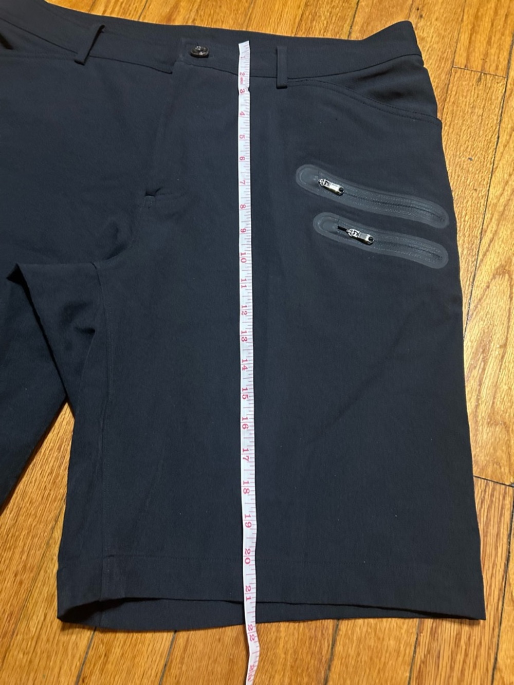 Lululemon Athletica Men's Black Commute Flat Front Golf Short Size 38 - Picture 4 of 9